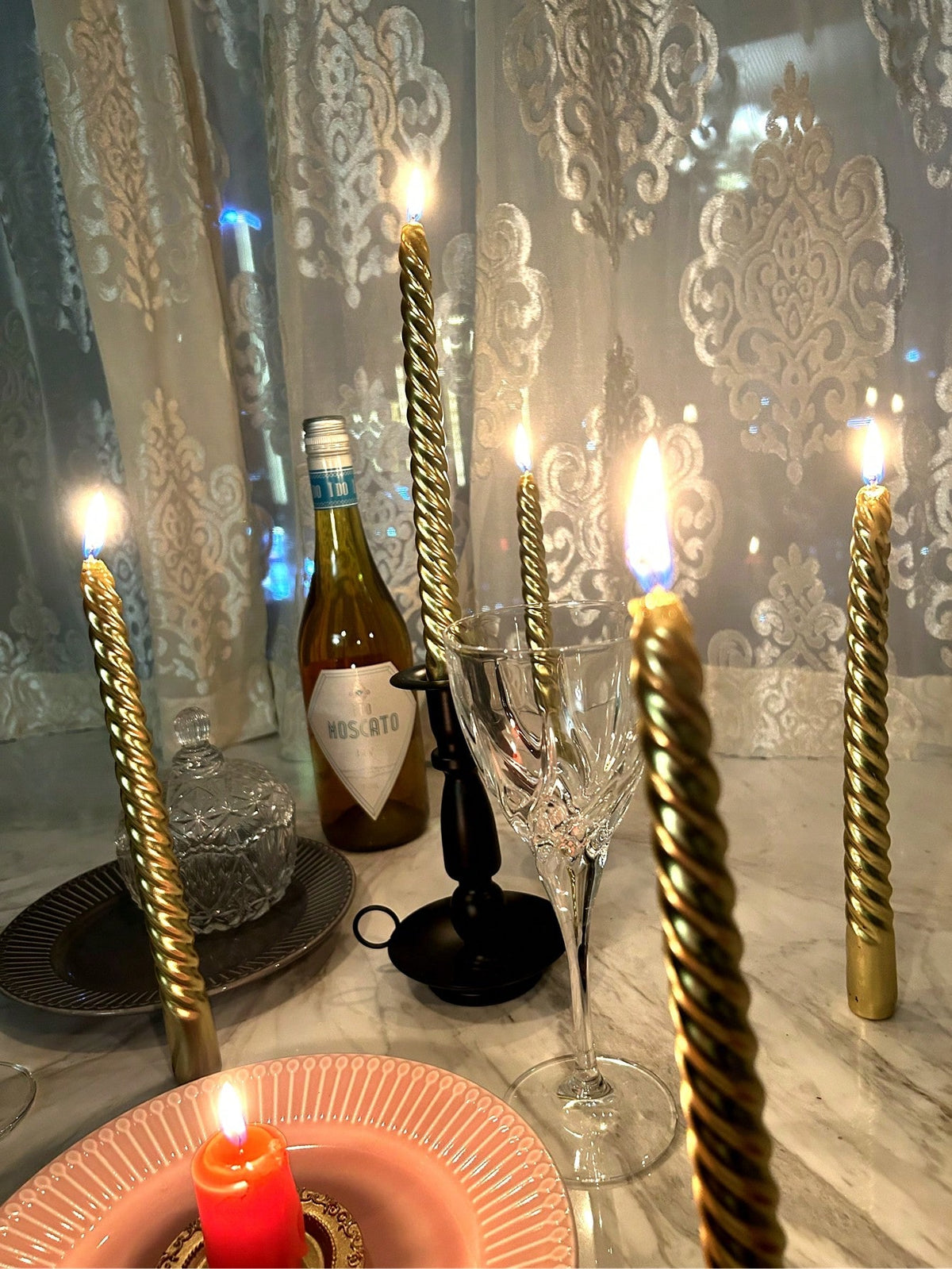 1 Box Of 6 Pieces Retro Spiral Dining Table Candles, Creating A Romantic Dining Atmosphere, Essential Home Decor