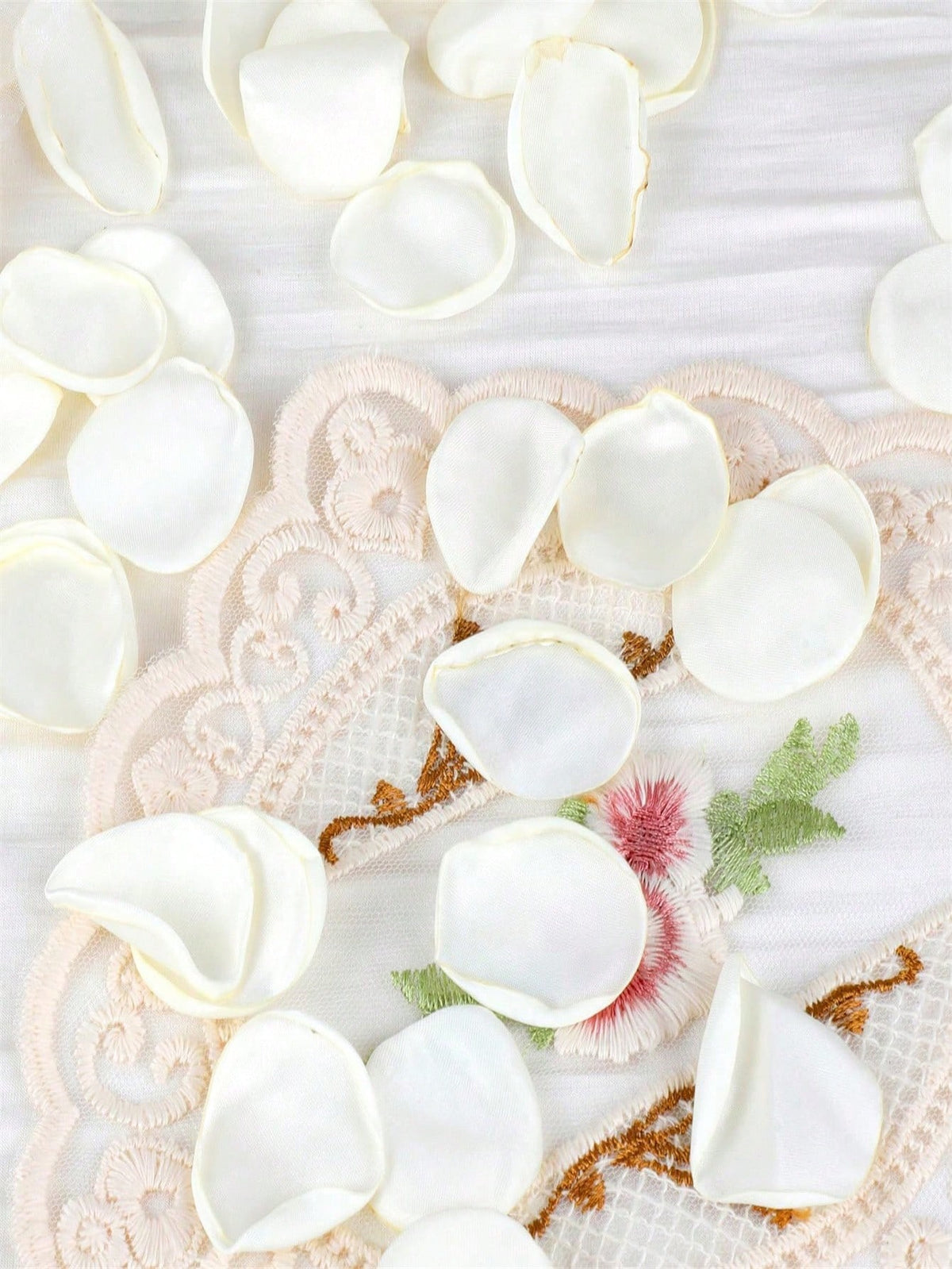 100/200/350pcs White Artificial Silk Rose Petals, Suitable For Wedding, Bridal Shower, Party, Aisle Decor