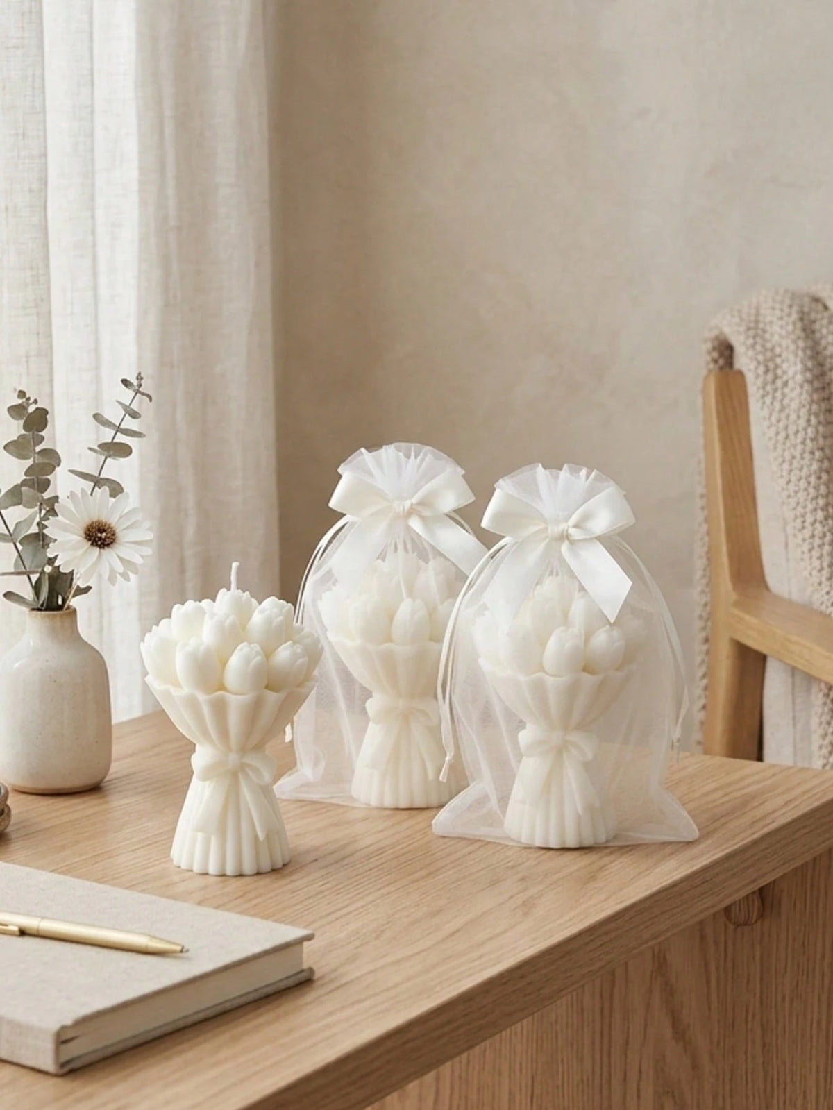 12pcs/6pcs/2pcs Tulip Bouquet Soy Wax Candles, Cute Aesthetic Style, Romantic Floral Indoor Decor Suitable For Bedroom, Gift/Birthday/Desk, Home Decor, Baby Shower Favors, Bedroom Bedside Fragrance, H
