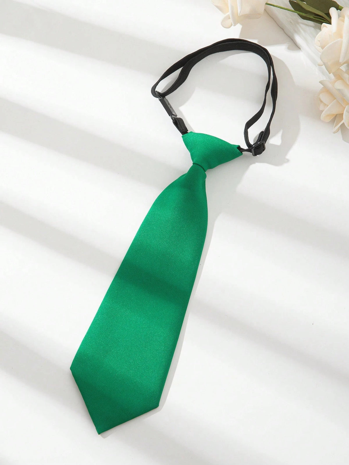 1pc Kids' Plain Color Clip-On Tie, Versatile Short Necktie For Performance, School, Unisex