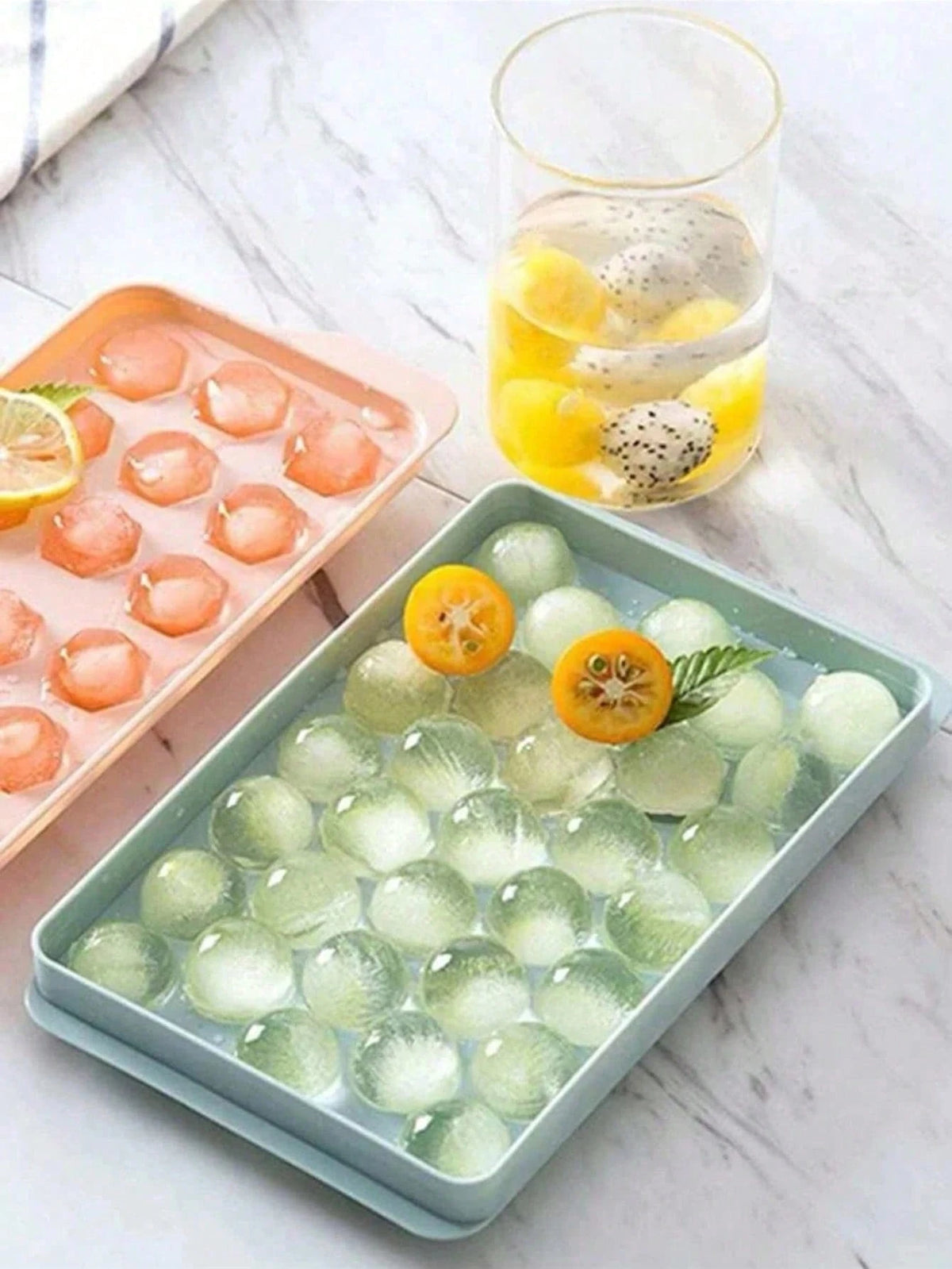 1pc Random Size Ice Cube Tray With Lid (Small/Medium/Large), Refrigerator Ice Cube Mold, Mini Round Ice Ball Maker Mold, Fits Tea, Coffee Back To School