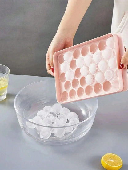 1pc Random Size Ice Cube Tray With Lid (Small/Medium/Large), Refrigerator Ice Cube Mold, Mini Round Ice Ball Maker Mold, Fits Tea, Coffee Back To School