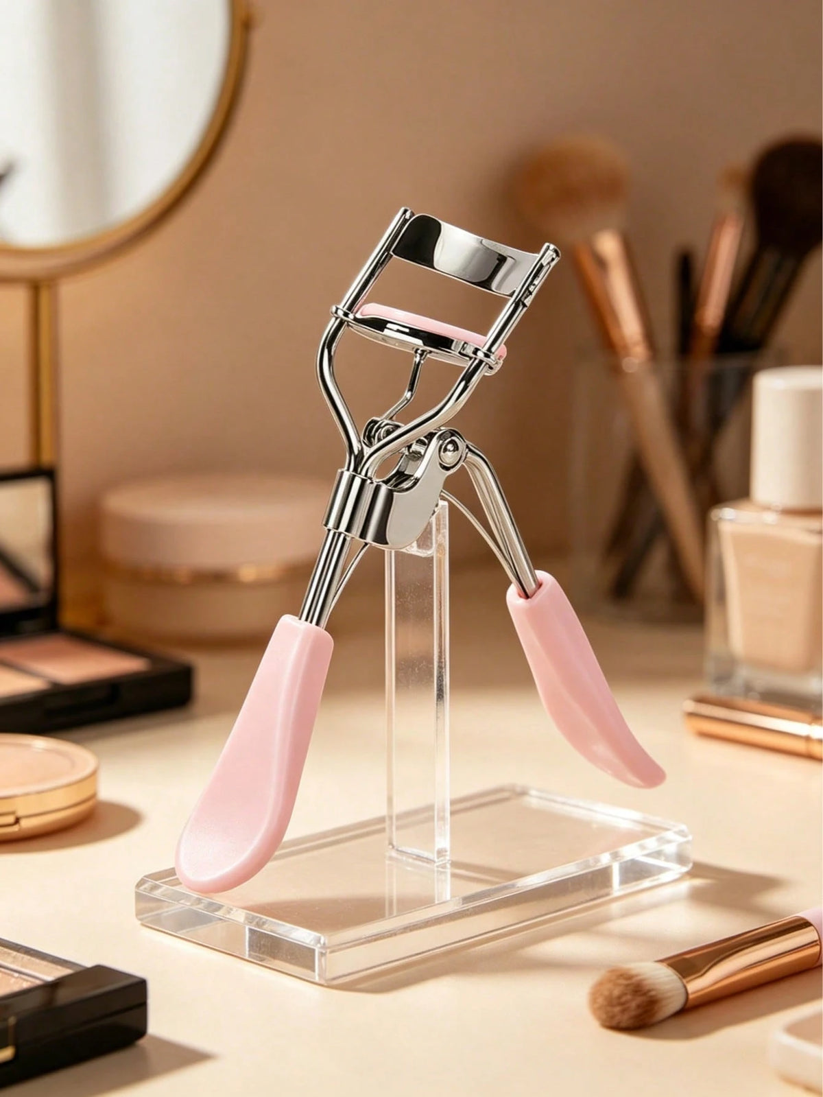 1pc Stainless Steel Eyelash Curler, Makeup Eyelash Curler, False Eyelash Applicator, Makeup Broad Angle Beauty Tool, Soft Texture Won't Pinch Lashes, Long-Lasting Shaping, Comfortable To Use