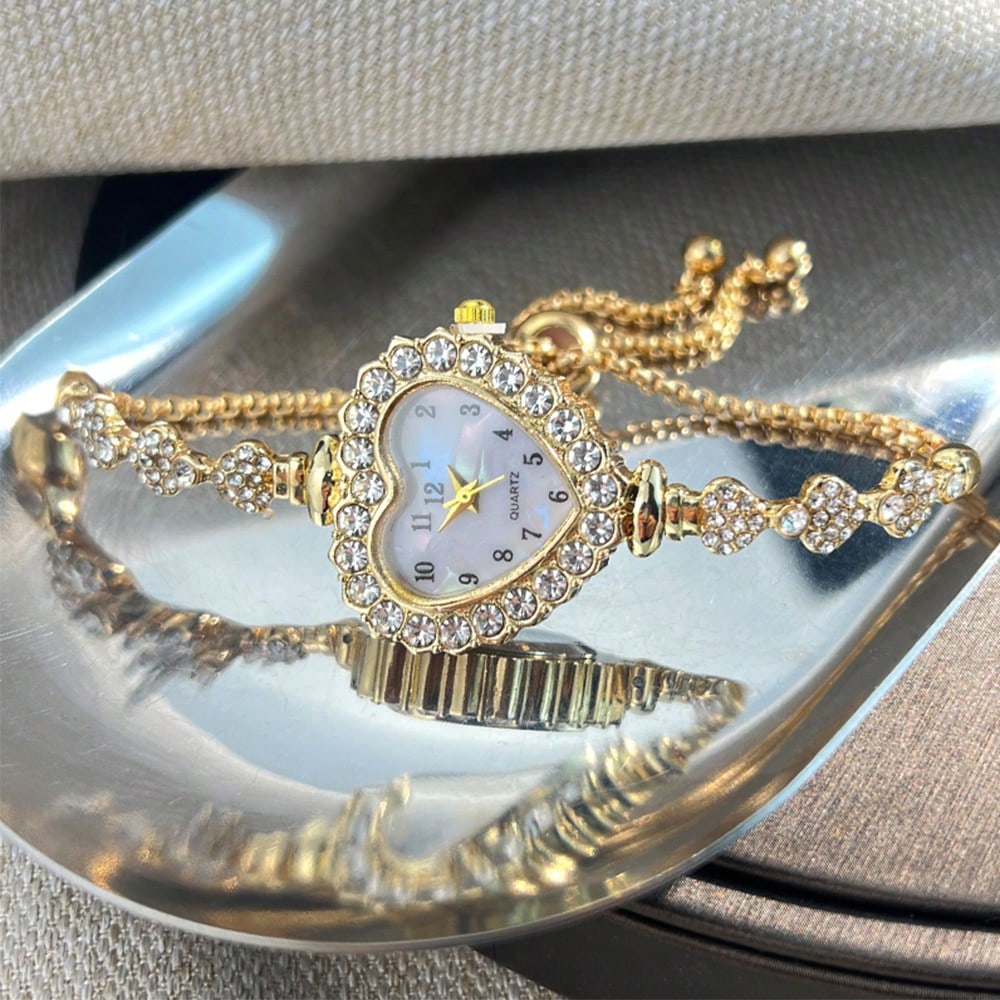 1pc Women's Heart-Shaped Rhinestone Dial Arabic Numeral Display Pull Tab Chain Fashion Convenient Quartz Watch