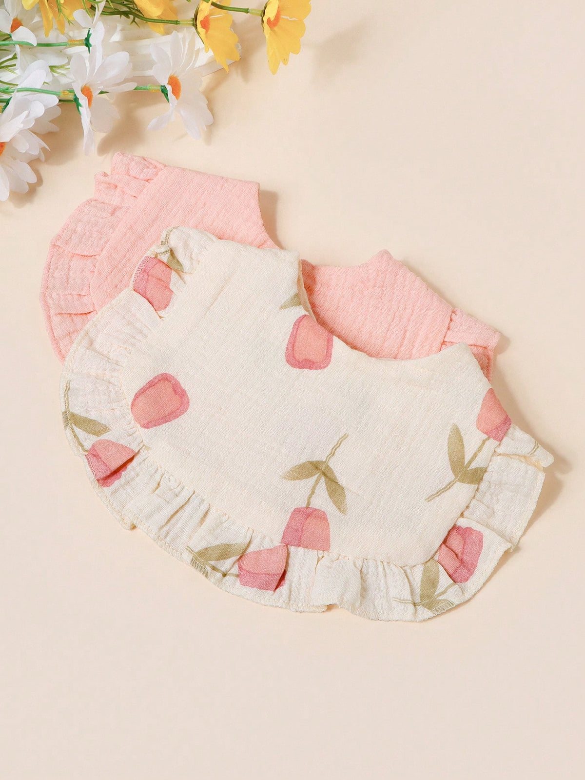 3/4pcs Baby Rose & Tulip Print Bibs With Ruffle Trim, Solid Color Soft Drool Bibs