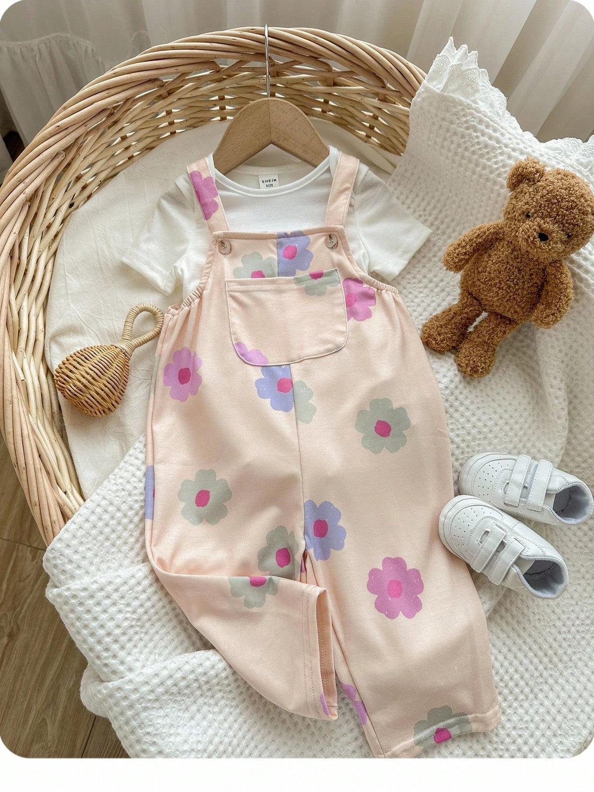 Baby Girl Cute Rabbit Patch Pink Corduroy Jumpsuit