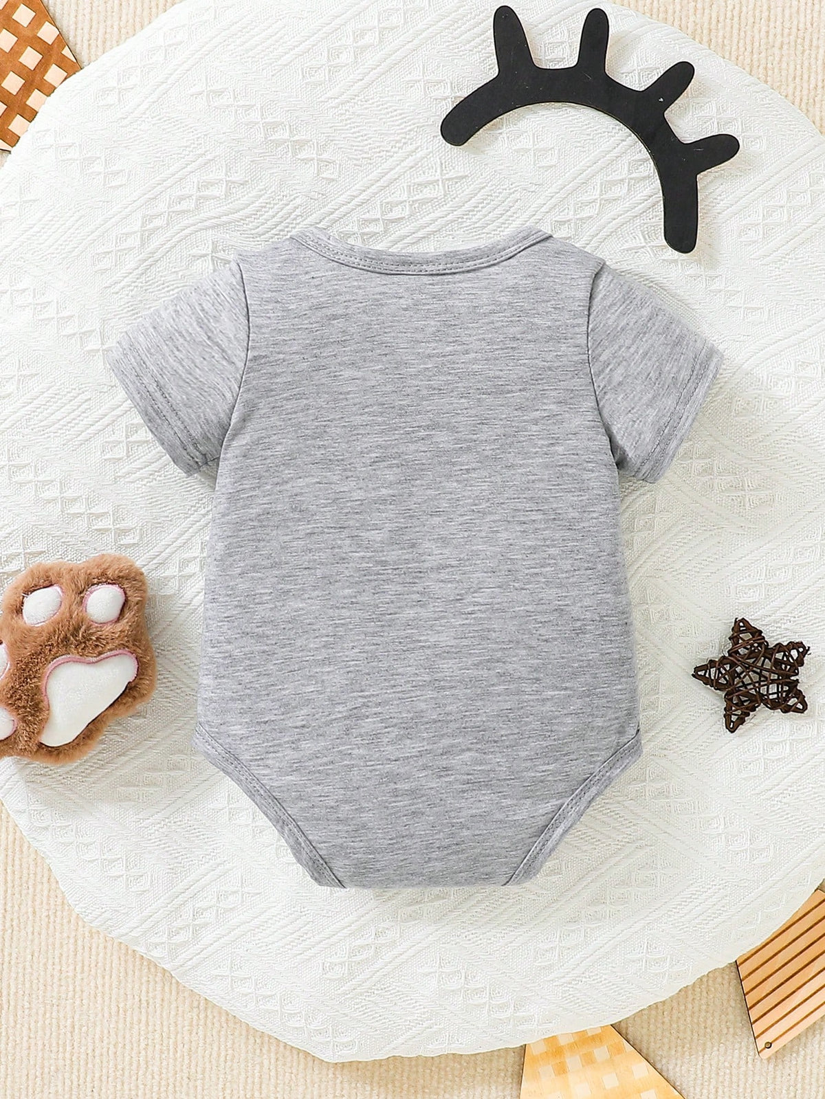 Baby Infants Grey Short Sleeve Bodysuit Soft Comfortable Knitwear Letter Print Crew Neck Romper Summer Casual Everyday Wear Family Matching Outfit