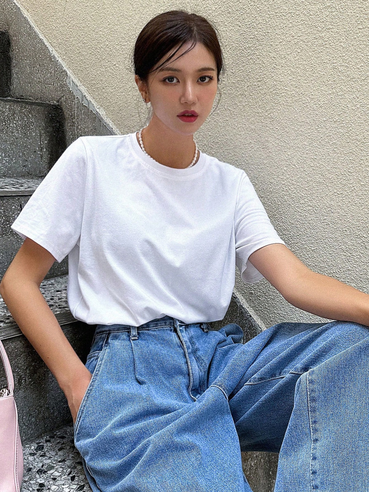 DAZY Solid Round Neck Tee