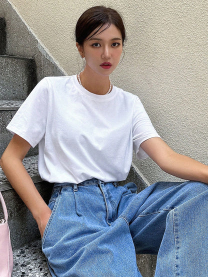 DAZY Solid Round Neck Tee