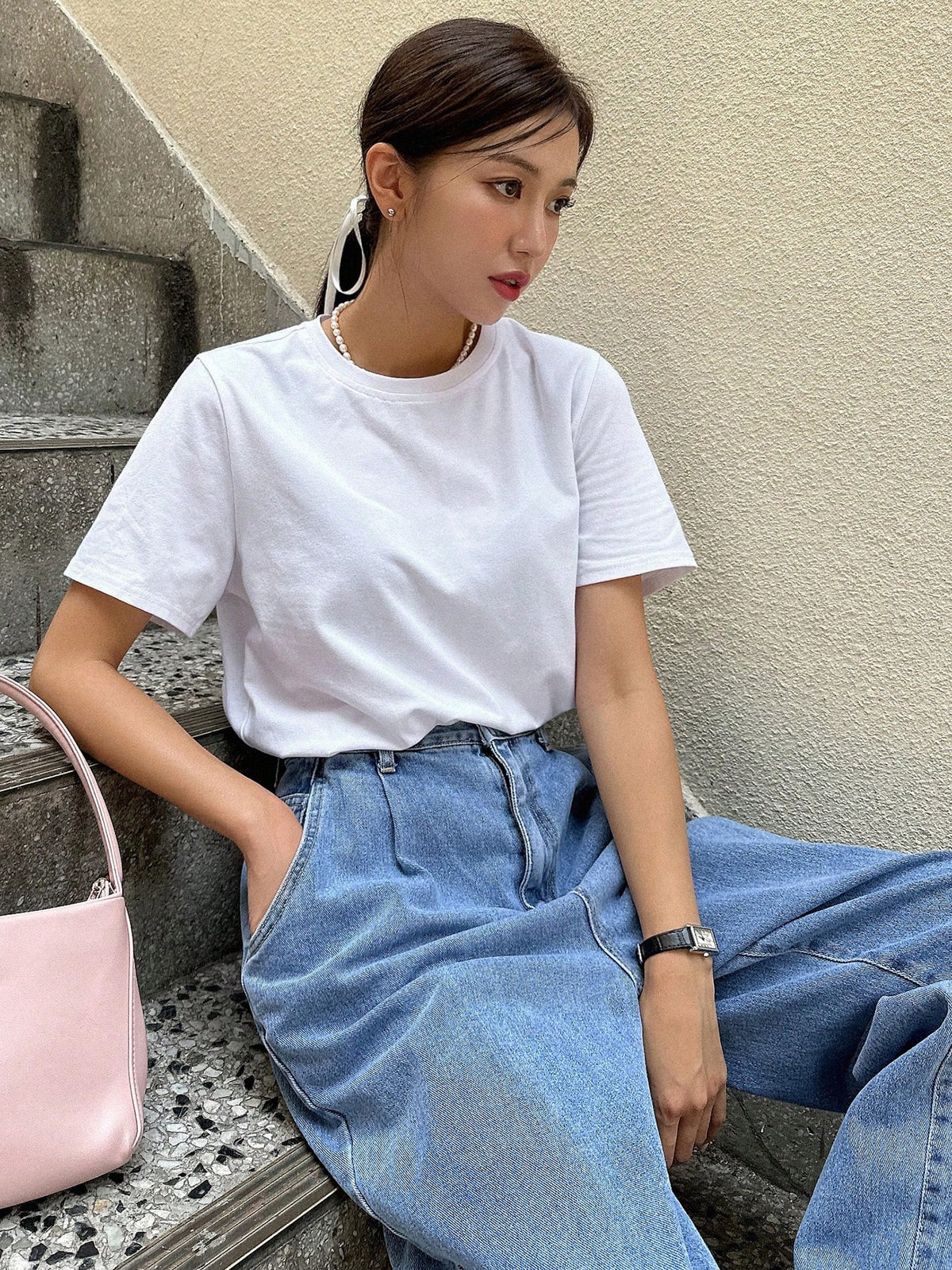 DAZY Solid Round Neck Tee