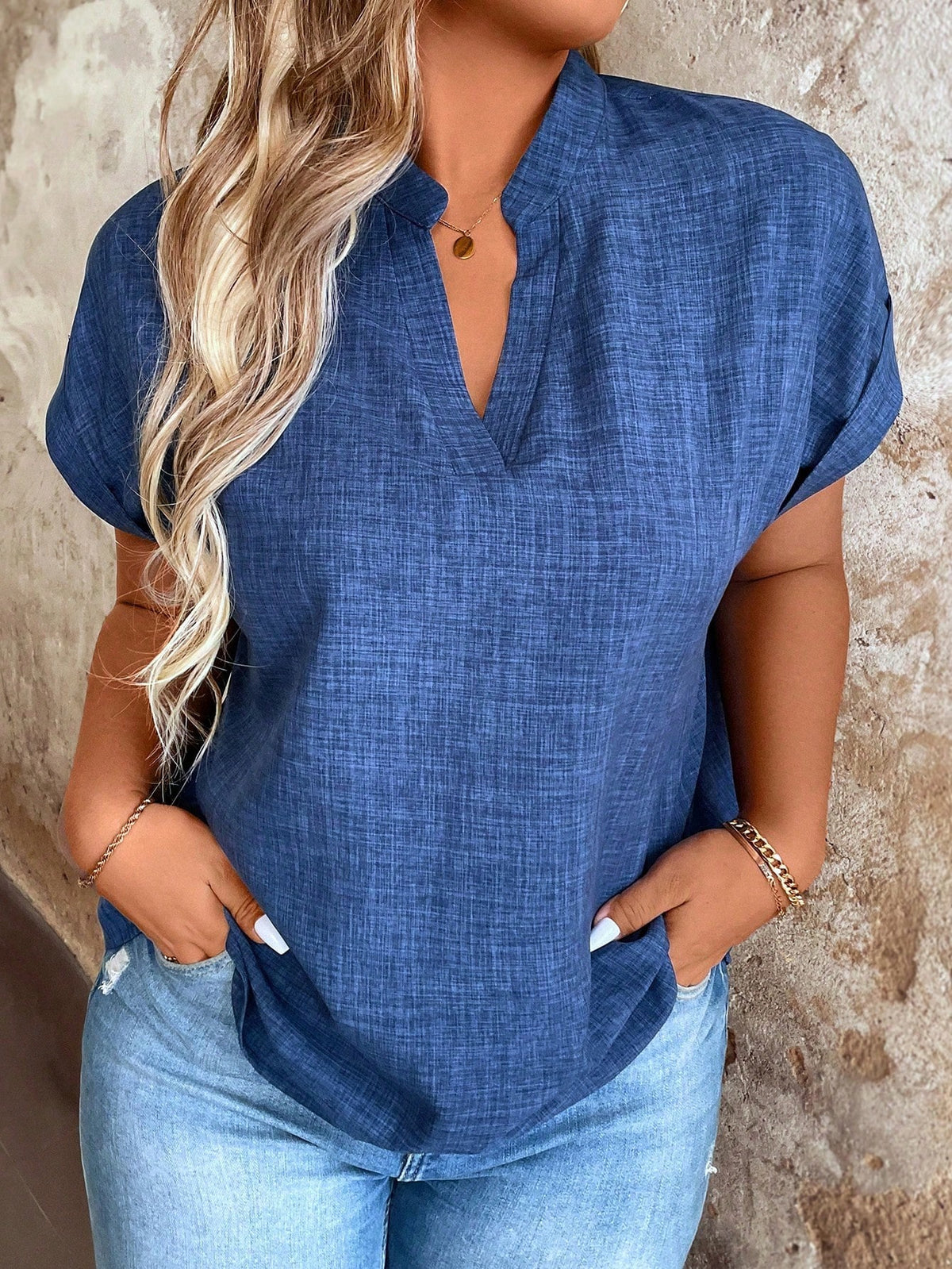 EMERY ROSE Plus Size Women V-Neck Batwing Sleeve Casual Solid Color Shirt