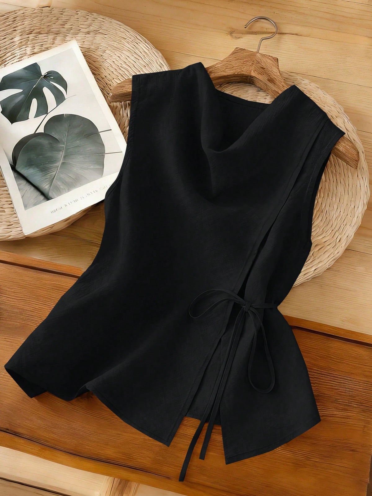Franclia Black Summer Chic Sleeveless Unique Design Tank Top For Women,Work Casual Elegant Korean Style Blouse Modern Latest Tops For Woman Clothes