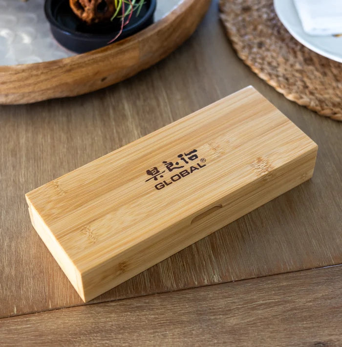 Global 4-Piece Steak Set w/ Bamboo Box