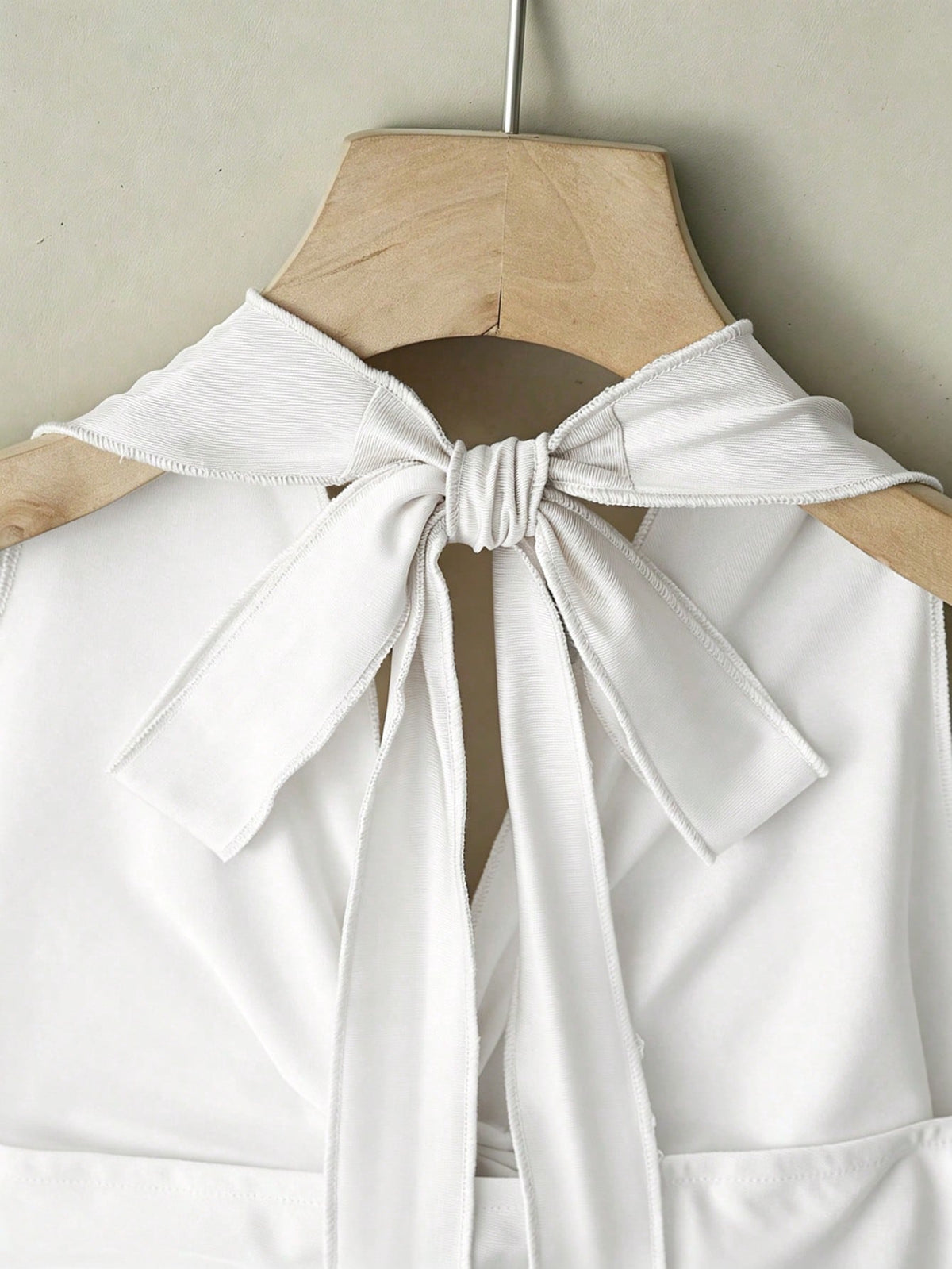 GlowEve Women's White,Summer,Elegant,Party Night Halter Twist Asymmetrical Hem Slit Knit Camisole,Elastic Fashion Top For Date,Dinner,Wedding,Holiday Wear