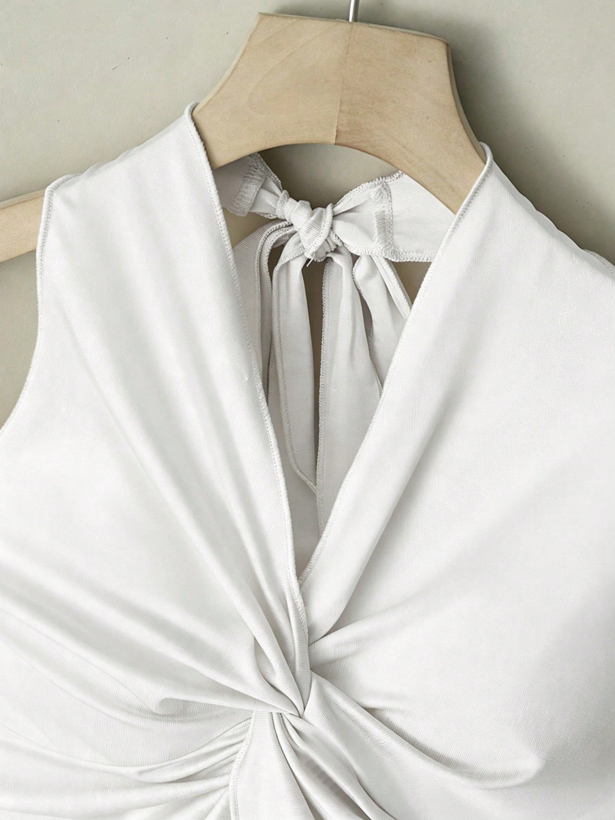 GlowEve Women's White,Summer,Elegant,Party Night Halter Twist Asymmetrical Hem Slit Knit Camisole,Elastic Fashion Top For Date,Dinner,Wedding,Holiday Wear