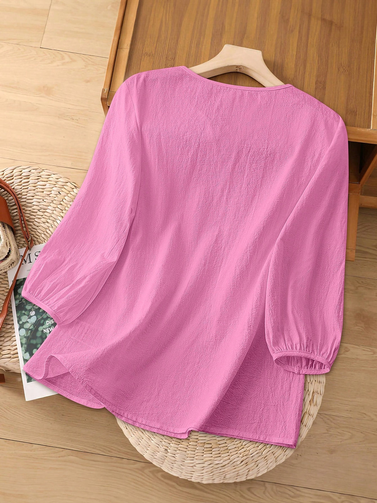GlowEve Women V-Neck Embroidered White Short Sleeve Blouse