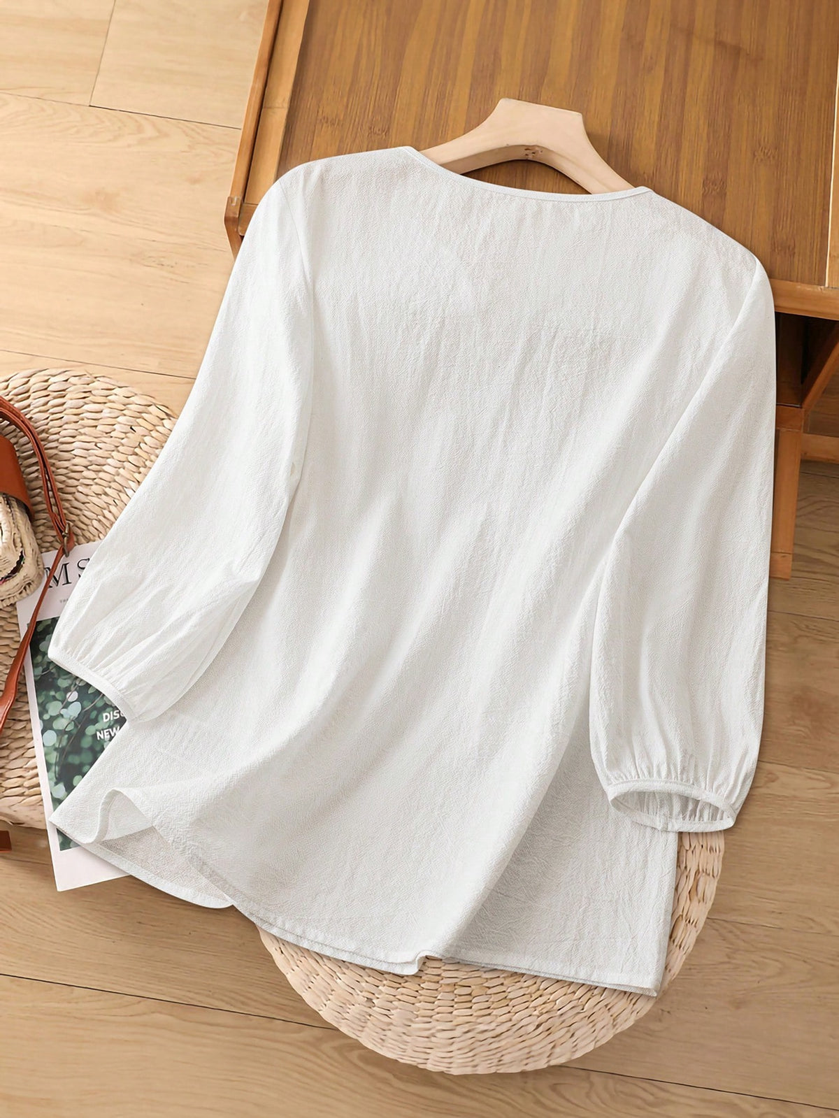 GlowEve Women V-Neck Embroidered White Short Sleeve Blouse