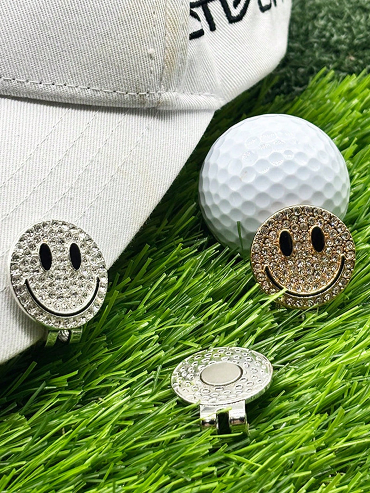 Half-Pack Golf Ball Markers- With Diamond Hat Clip And Position Marker, Easy-Green Accessories. Gift Choice.