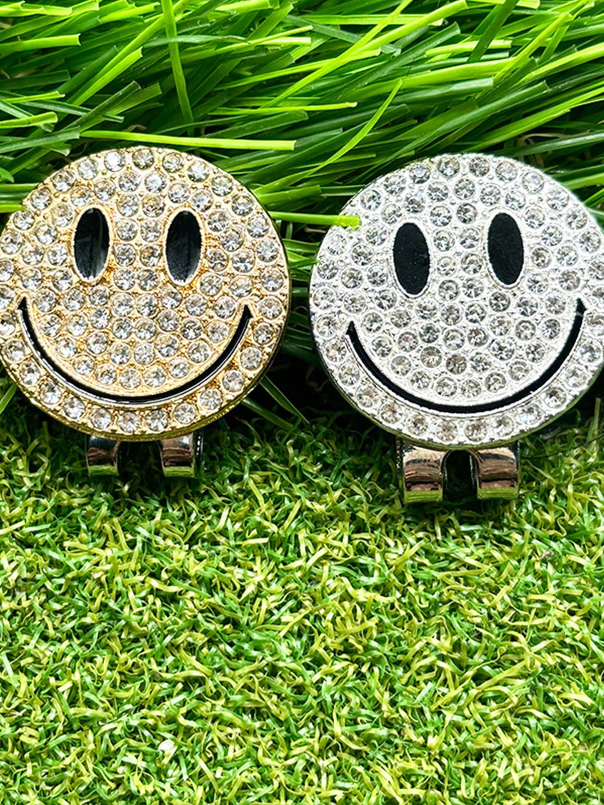 Half-Pack Golf Ball Markers- With Diamond Hat Clip And Position Marker, Easy-Green Accessories. Gift Choice.