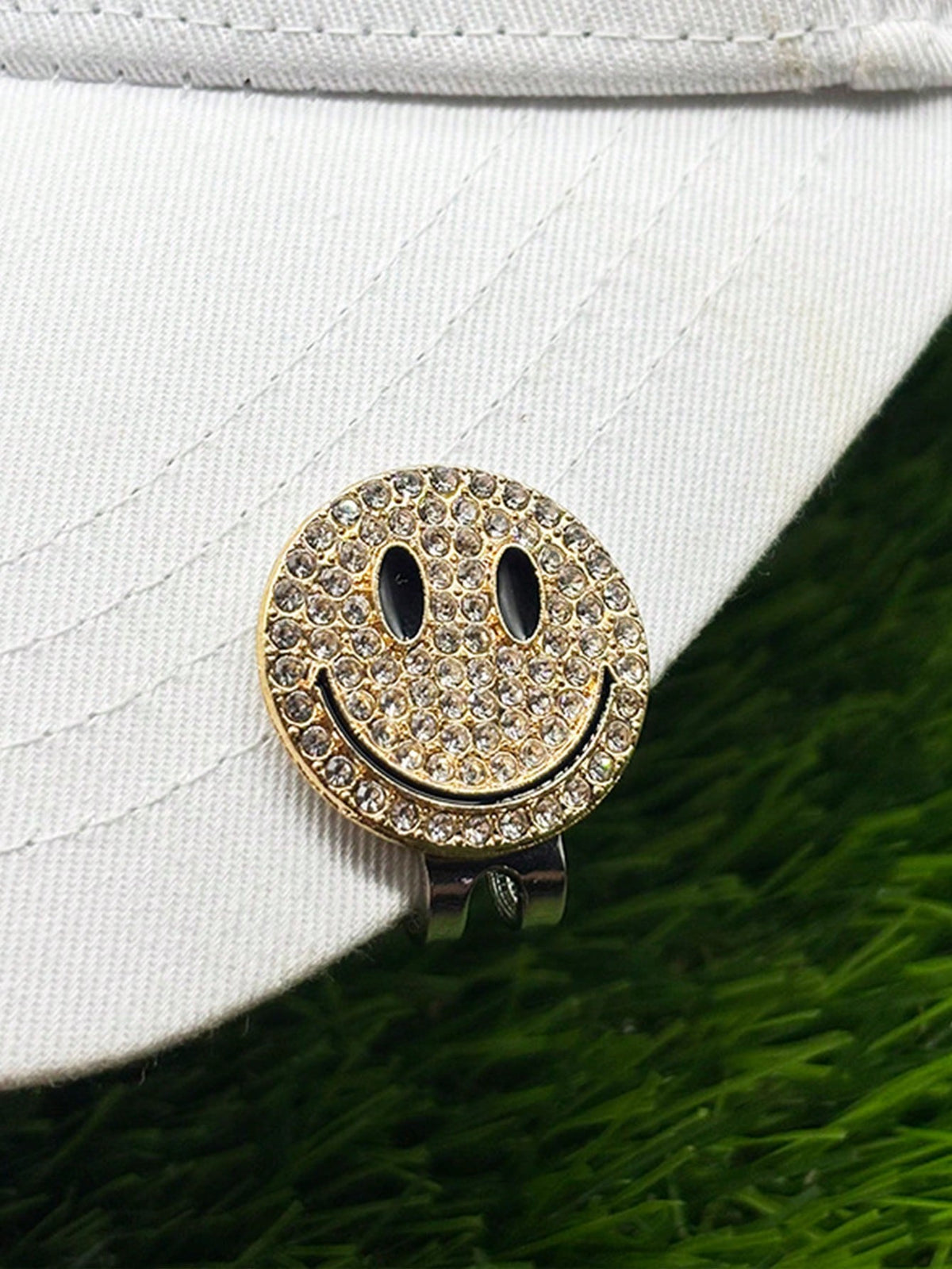 Half-Pack Golf Ball Markers- With Diamond Hat Clip And Position Marker, Easy-Green Accessories. Gift Choice.