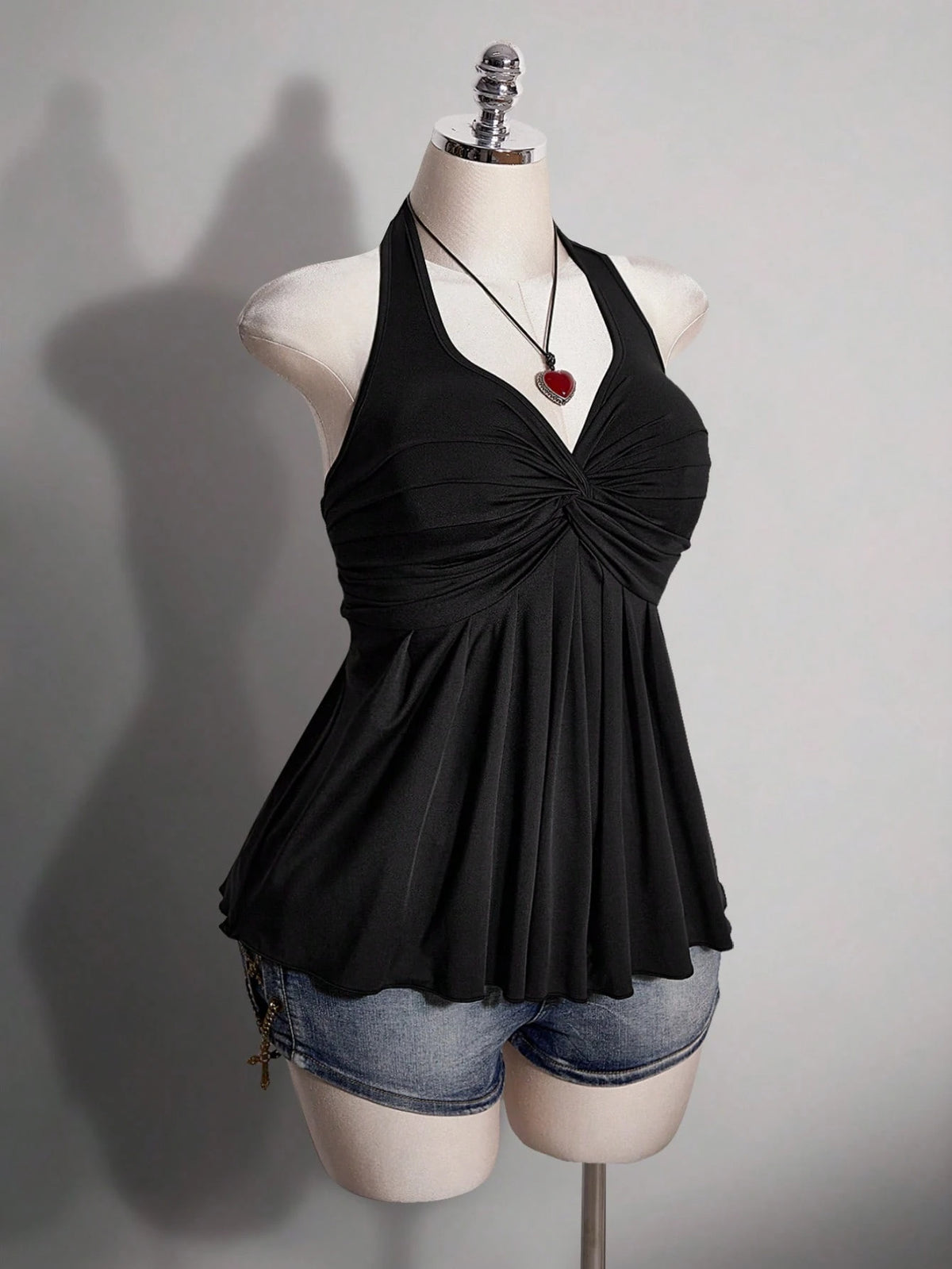 ICON Women's Plus Size Black Summer Slim Fit Top, Y2K 70's Sexy Sweetheart Halter Neck Tie-Up Chest Knot Pleated Hem Night Out Party Date Night Club