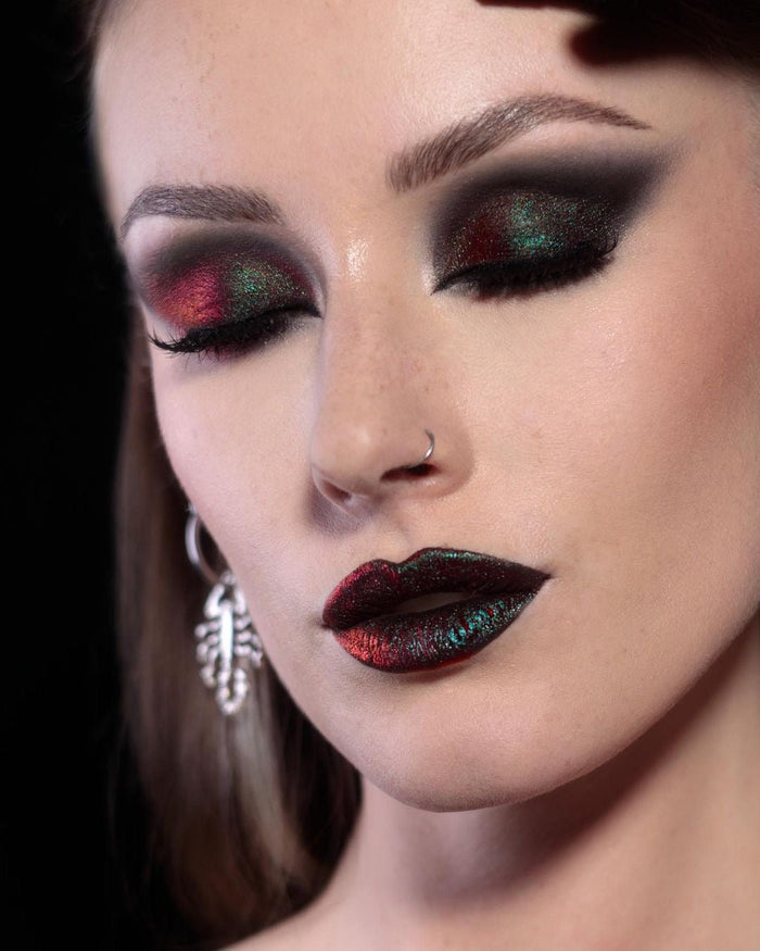 Lights Out Original Multichrome Loose Eyeshadow - Karla Cosmetics