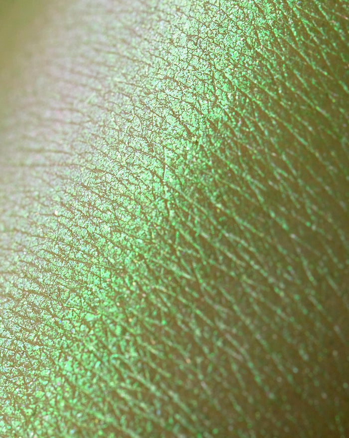 Lucky Charm Opal Moonstone Loose Eyeshadow - Karla Cosmetics