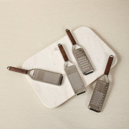 Master series rasp coarse grater with walnut handle