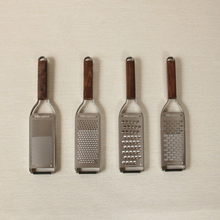 Master series rasp coarse grater with walnut handle