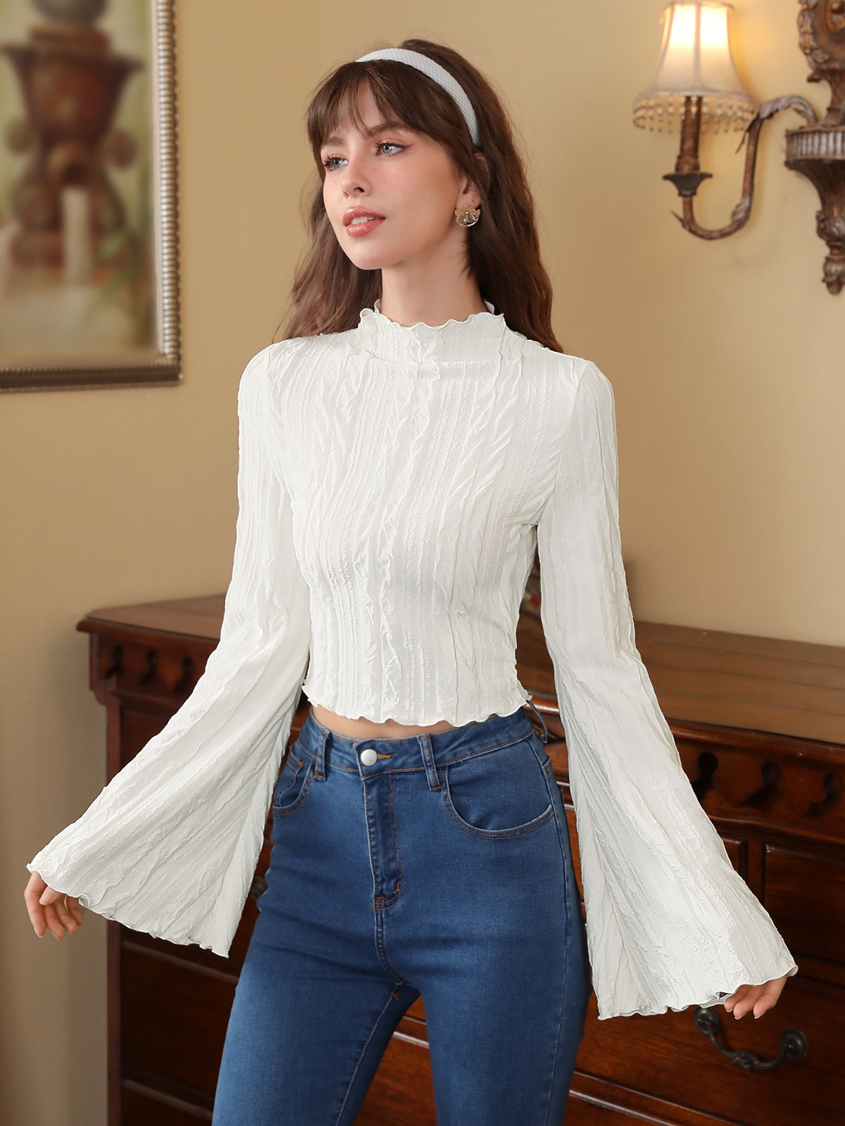 MOD Mock Neck Lettuce Trim Tee