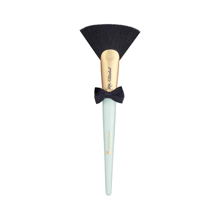 Mr. Chiseled Contouring Brush