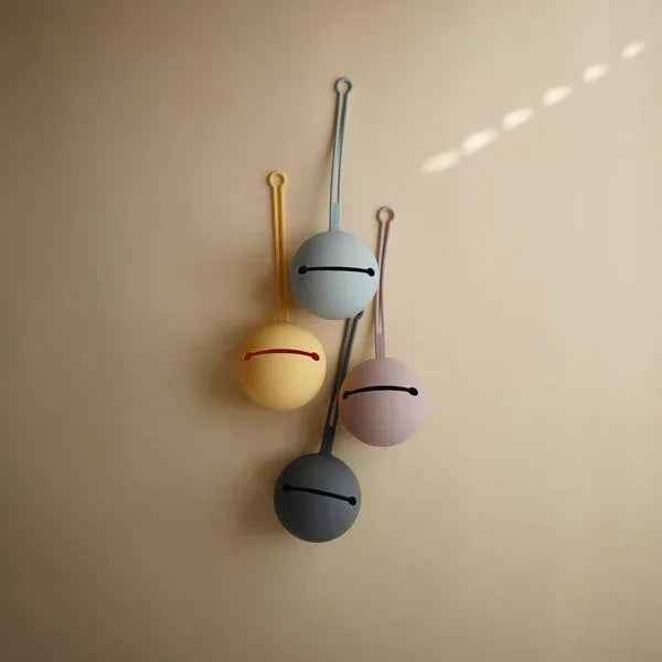 Mushie® Torbica za dudo Powder Blue Mushie
