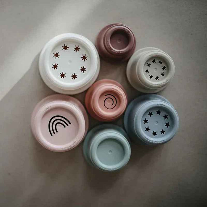 Mushie® Posodice za zlaganje Petal Mushie