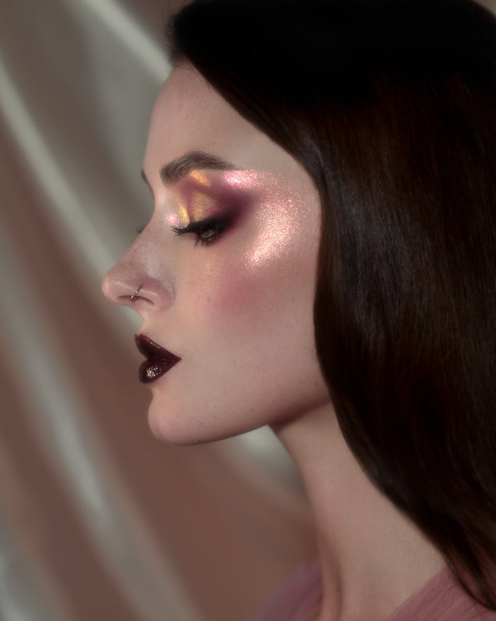 Pillow Fight Opal Multichrome Loose Eyeshadow - Karla Cosmetics