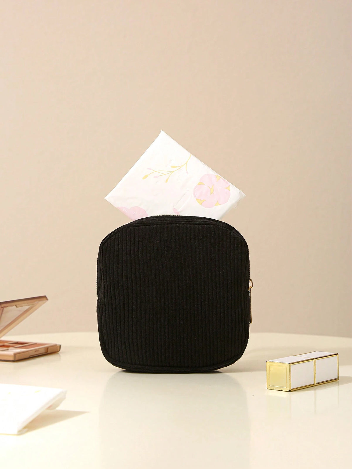 Sanitary Napkins Storage Bag, Large Capacity Portable Storage Bag, Menstrual Napkins Sorting Bag, Miscellaneous Cosmetics Storage Bag, Student Monthly Bag, Suitable For Students, Office Workers, Trave