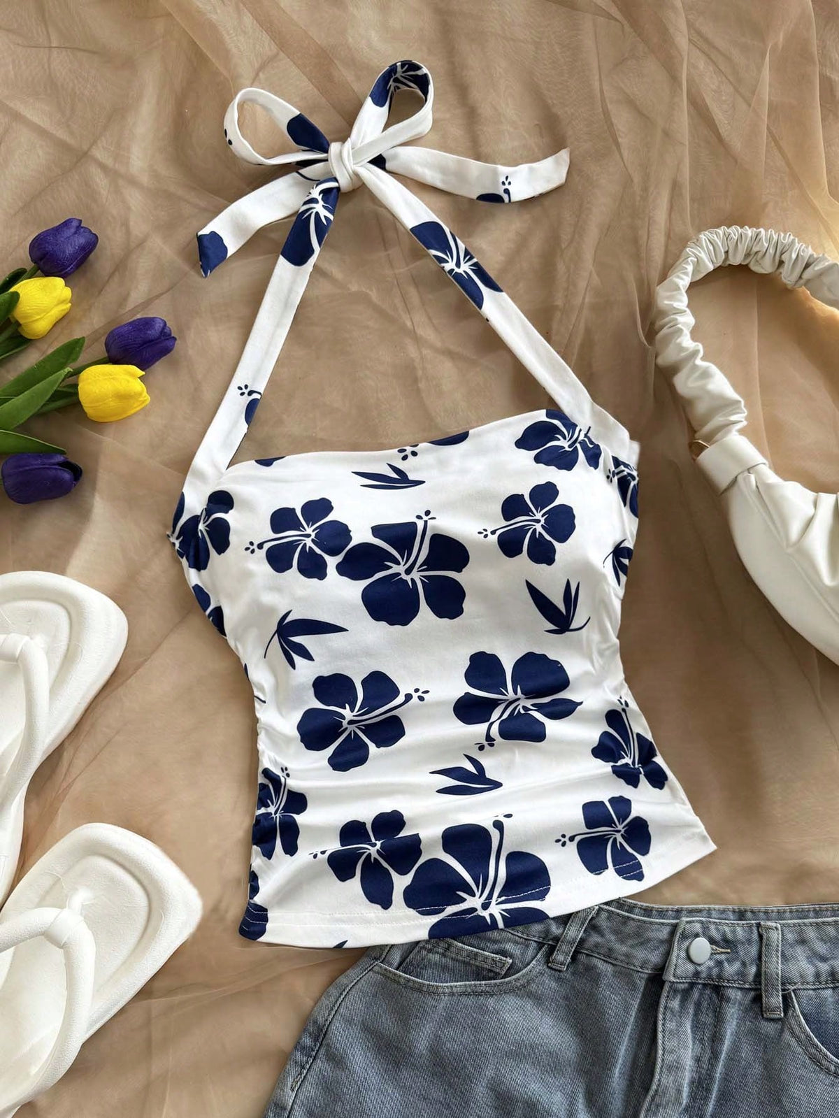 Soleia New Arrival Spring/Summer Vacation Halter Neck Tie Strap Women Striped Camisole No Chest Padding