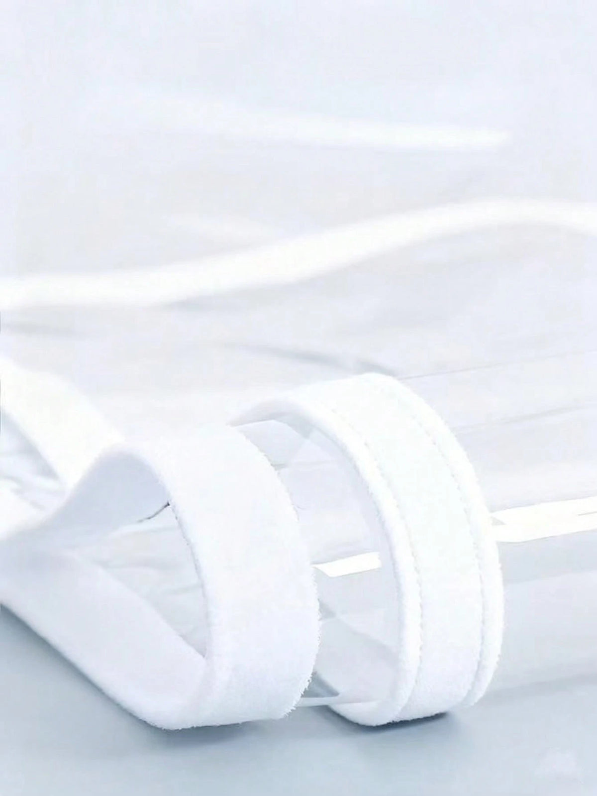 Thickened Transparent Window Insulation Film, Sealing Film, Winter Heat Retention, Windproof, Cold-Proof, Self-Adhesive Plastic Sheet, No Drilling Required