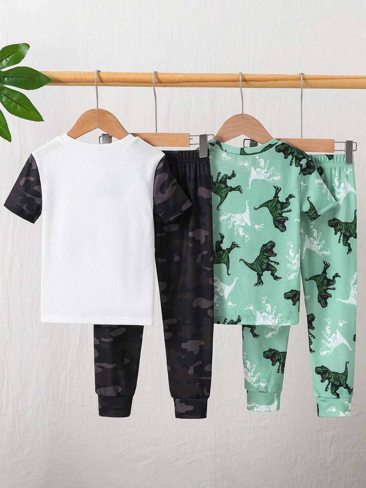 Young Boy Casual Minimalist Slim Fit Comfortable Crew Neck Short Sleeve Long Pants Loungewear Suitable For Spring And Summer, Classic Cute Cartoon Dinosaur Print