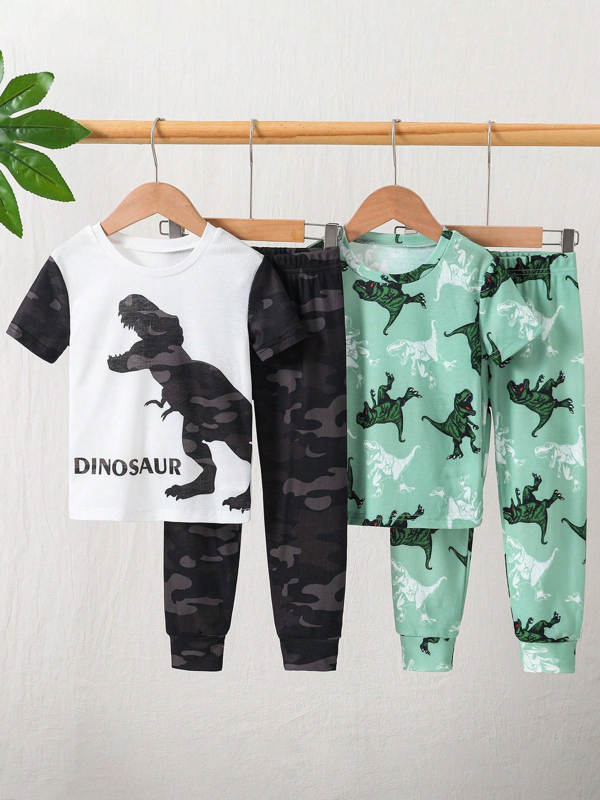 Young Boy Casual Minimalist Slim Fit Comfortable Crew Neck Short Sleeve Long Pants Loungewear Suitable For Spring And Summer, Classic Cute Cartoon Dinosaur Print